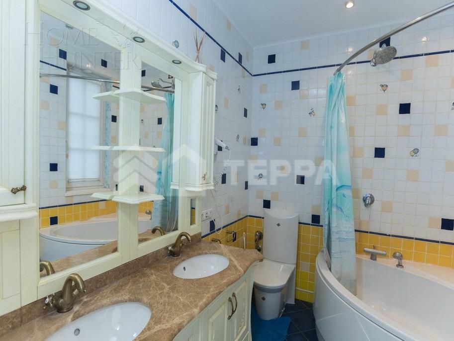 2-этажный коттедж 800 м² с отделкой