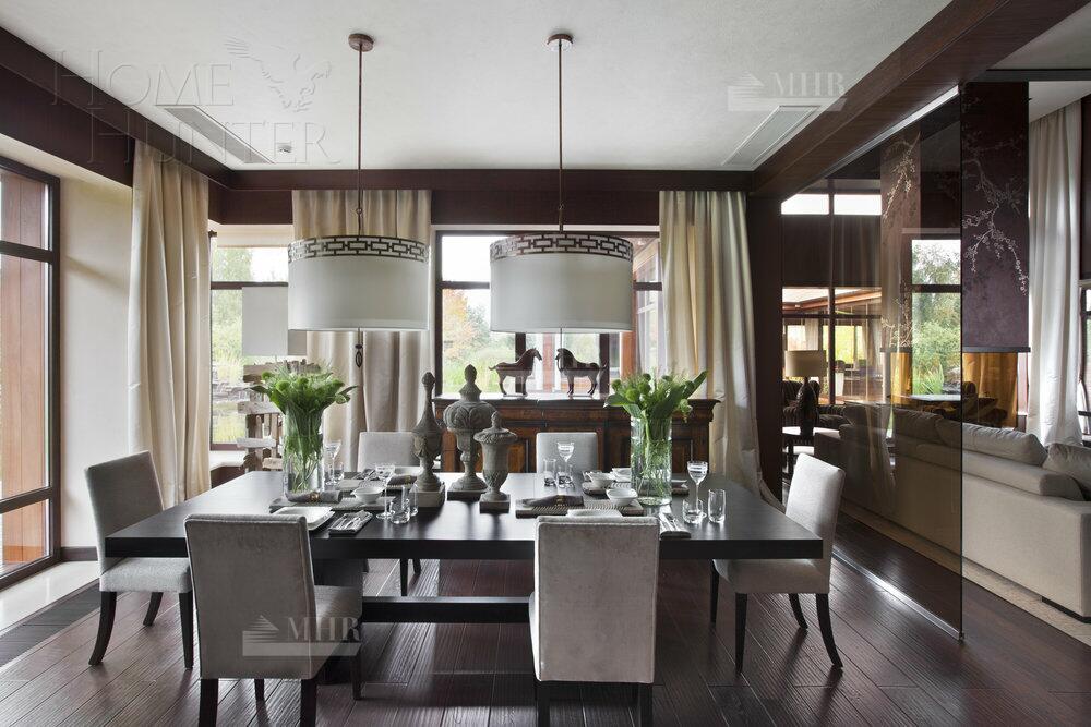 2-этажный коттедж 1 377 м² с отделкой