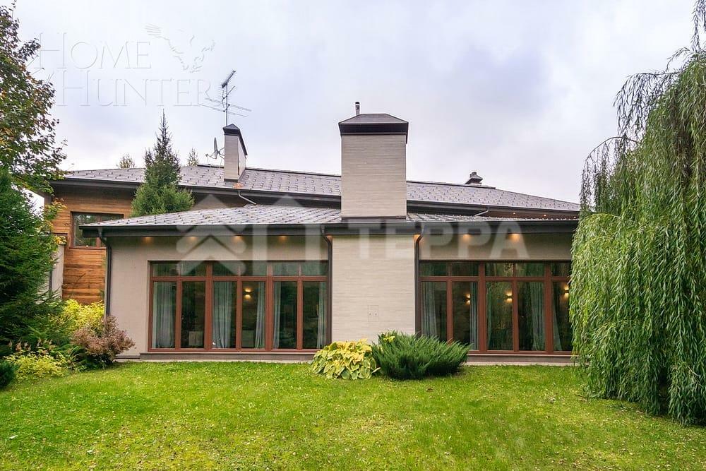 2-этажный коттедж 900 м² с отделкой