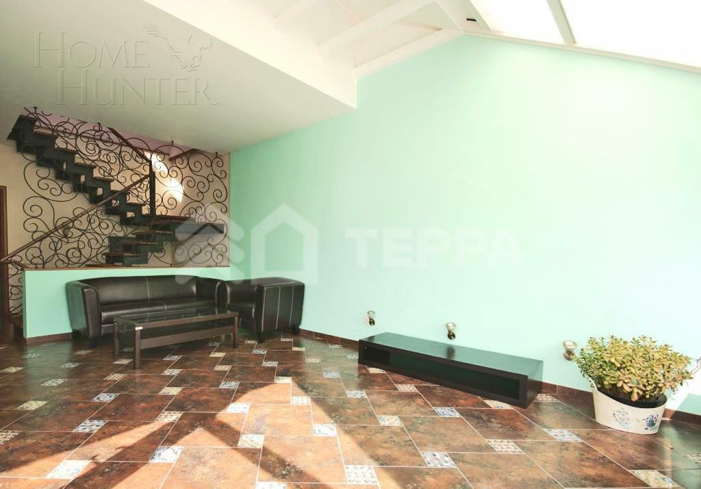 3-этажный таунхаус 288 м² с отделкой