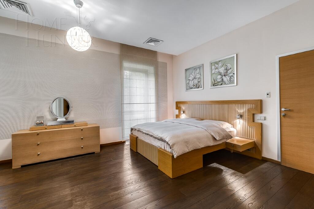 2-этажный коттедж 890 м² с отделкой