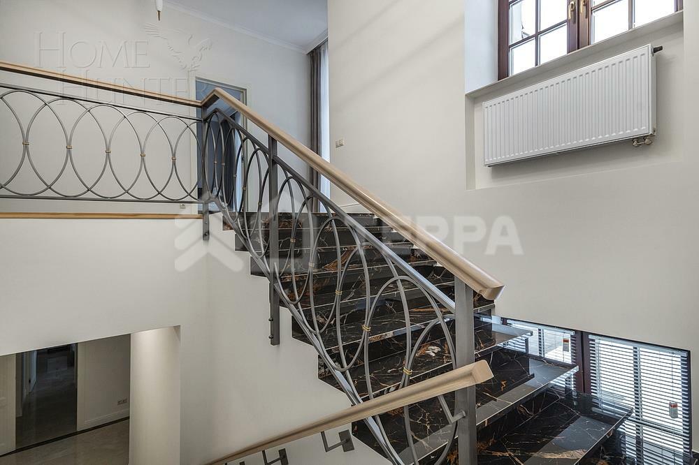 КОТТЕДЖ 380 м² с отделкой