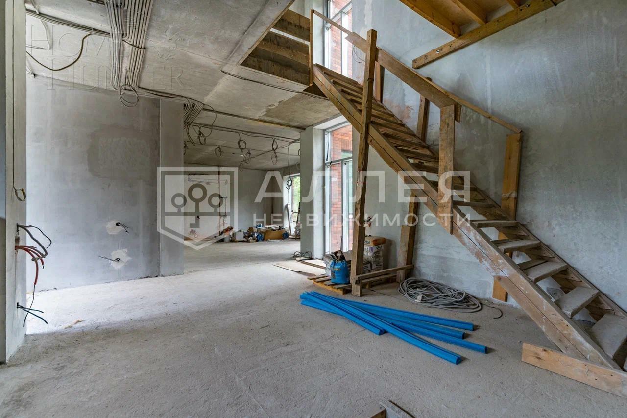 2-этажный коттедж 630 м² без отделки