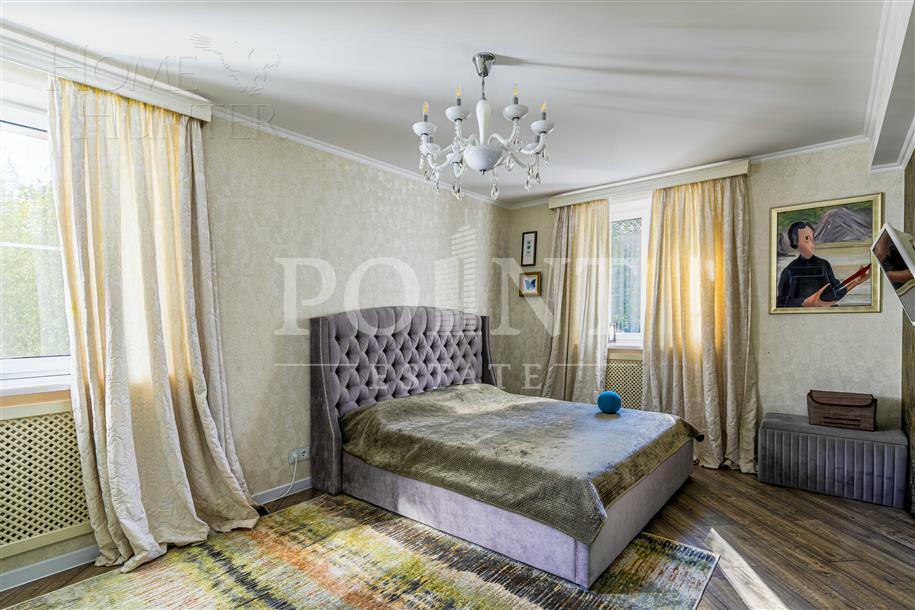 2-этажный коттедж 320 м² с отделкой