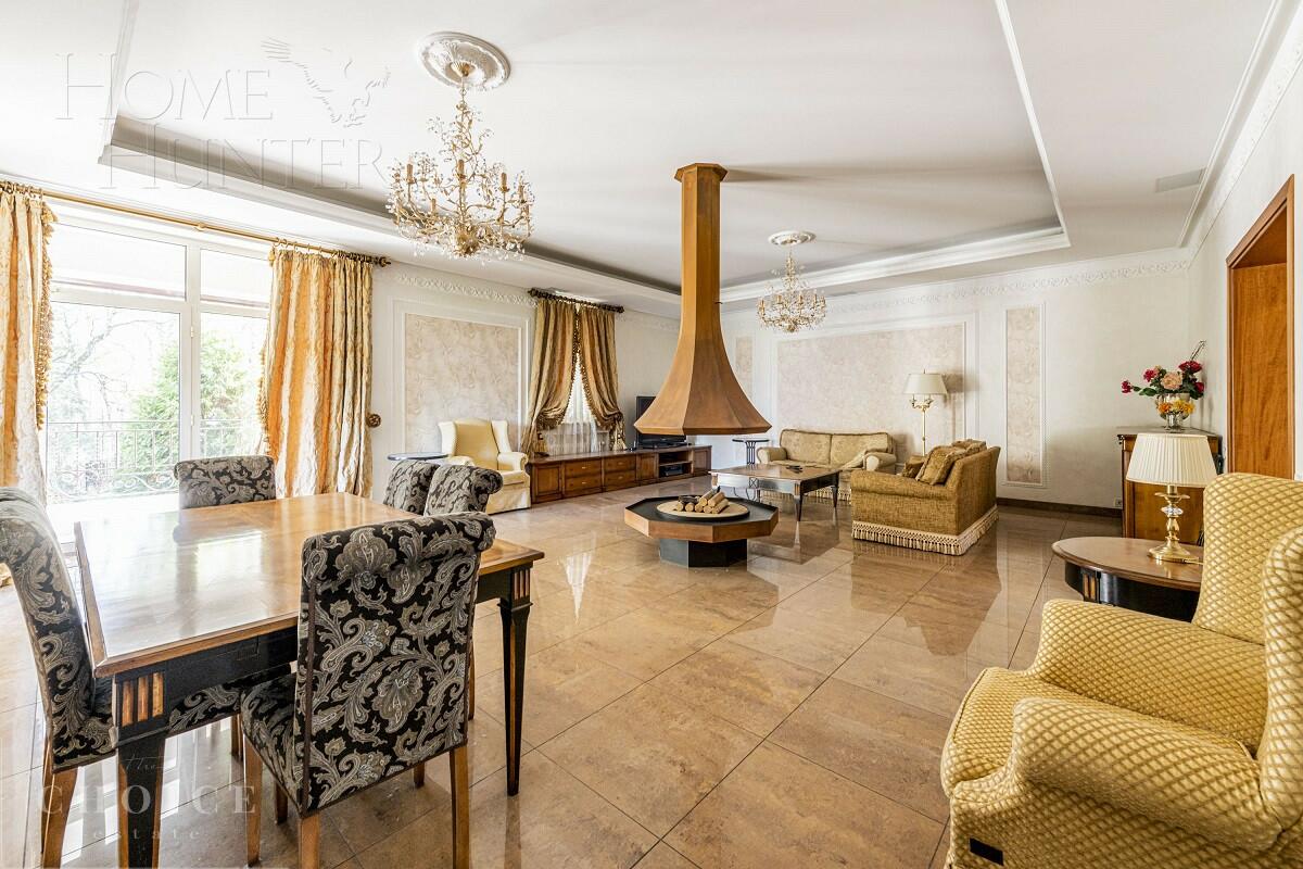 2-этажный коттедж 620 м² с отделкой