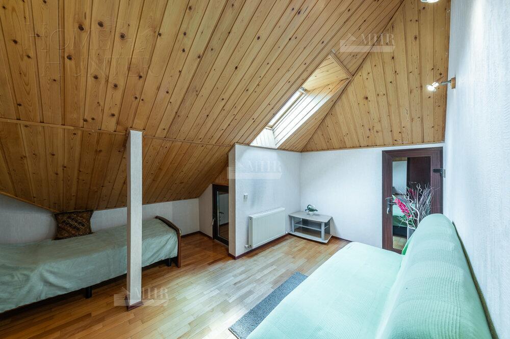 2-этажный коттедж 740 м² с отделкой