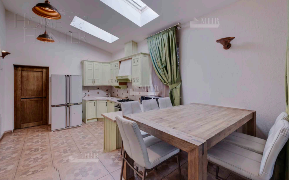 2-этажный коттедж 360 м² с отделкой