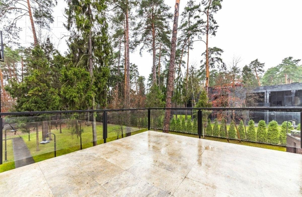 2-этажный коттедж 680 м² с отделкой