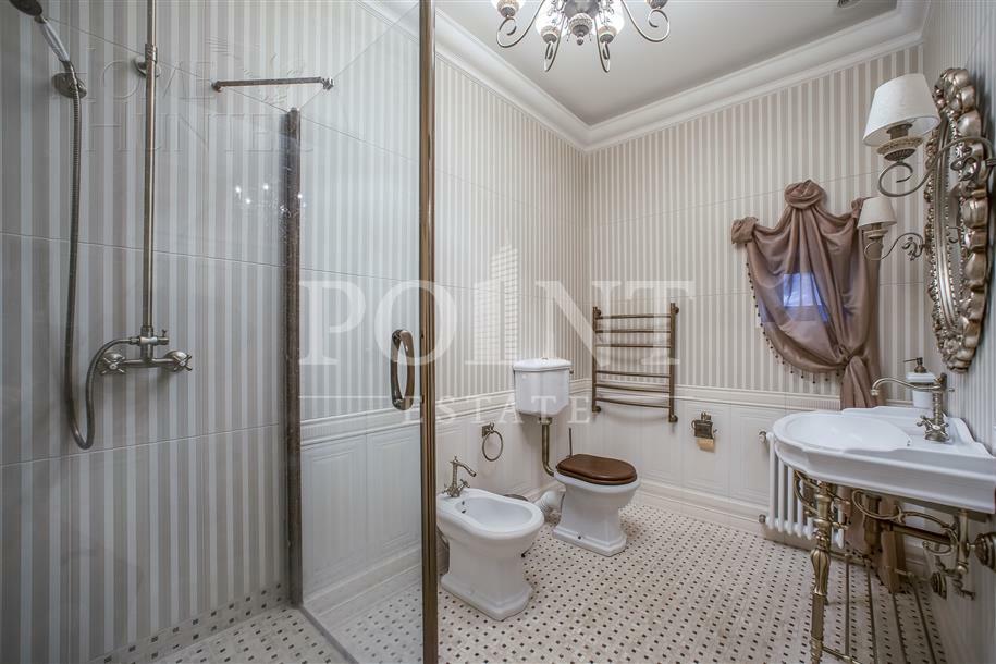 2-этажный коттедж 440 м² с отделкой