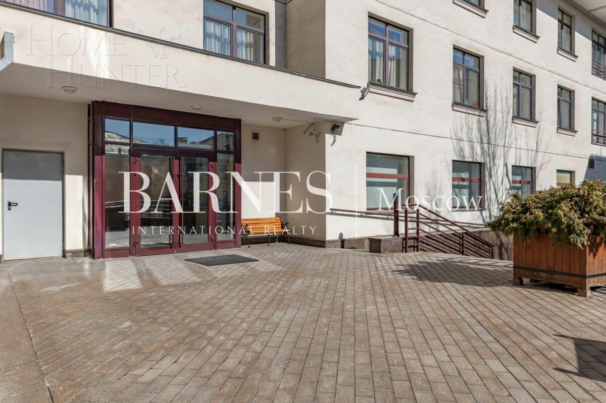 3-КОМН. КВАРТИРА С ОТДЕЛКОЙ 200.8 М² НА 5 ЭТАЖЕ