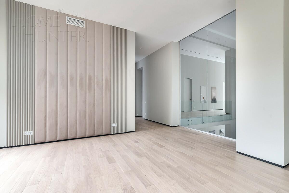 2-этажный коттедж 720 м² с отделкой