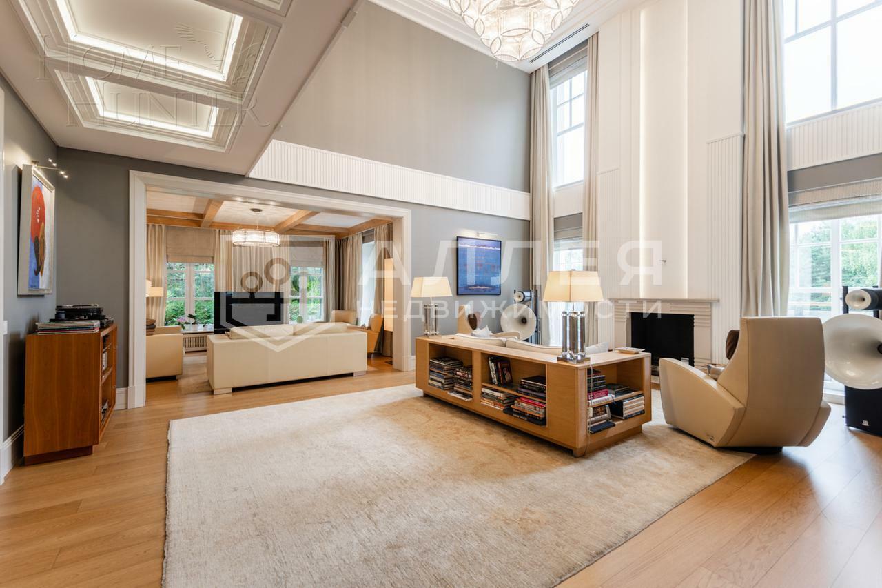 2-этажный коттедж 1 000 м² с отделкой