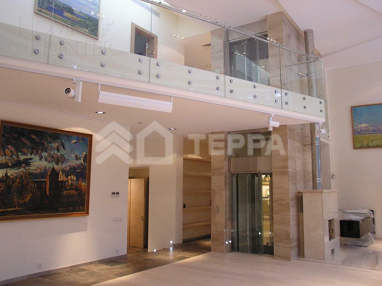 2-этажный коттедж 1 500 м² с отделкой