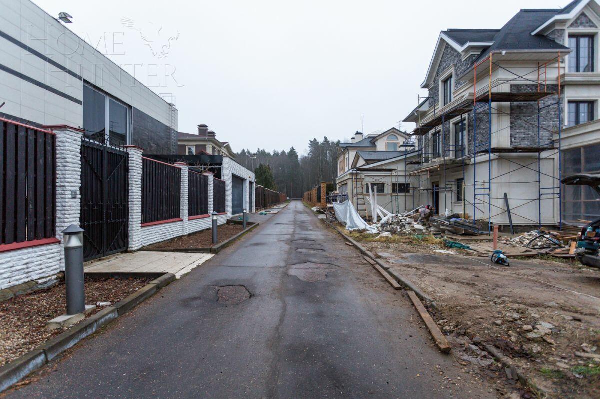 2-этажный коттедж 550 м² без отделки