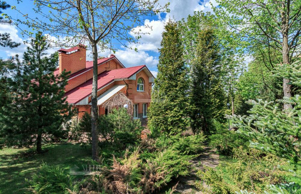 3-этажный коттедж 700 м² с отделкой