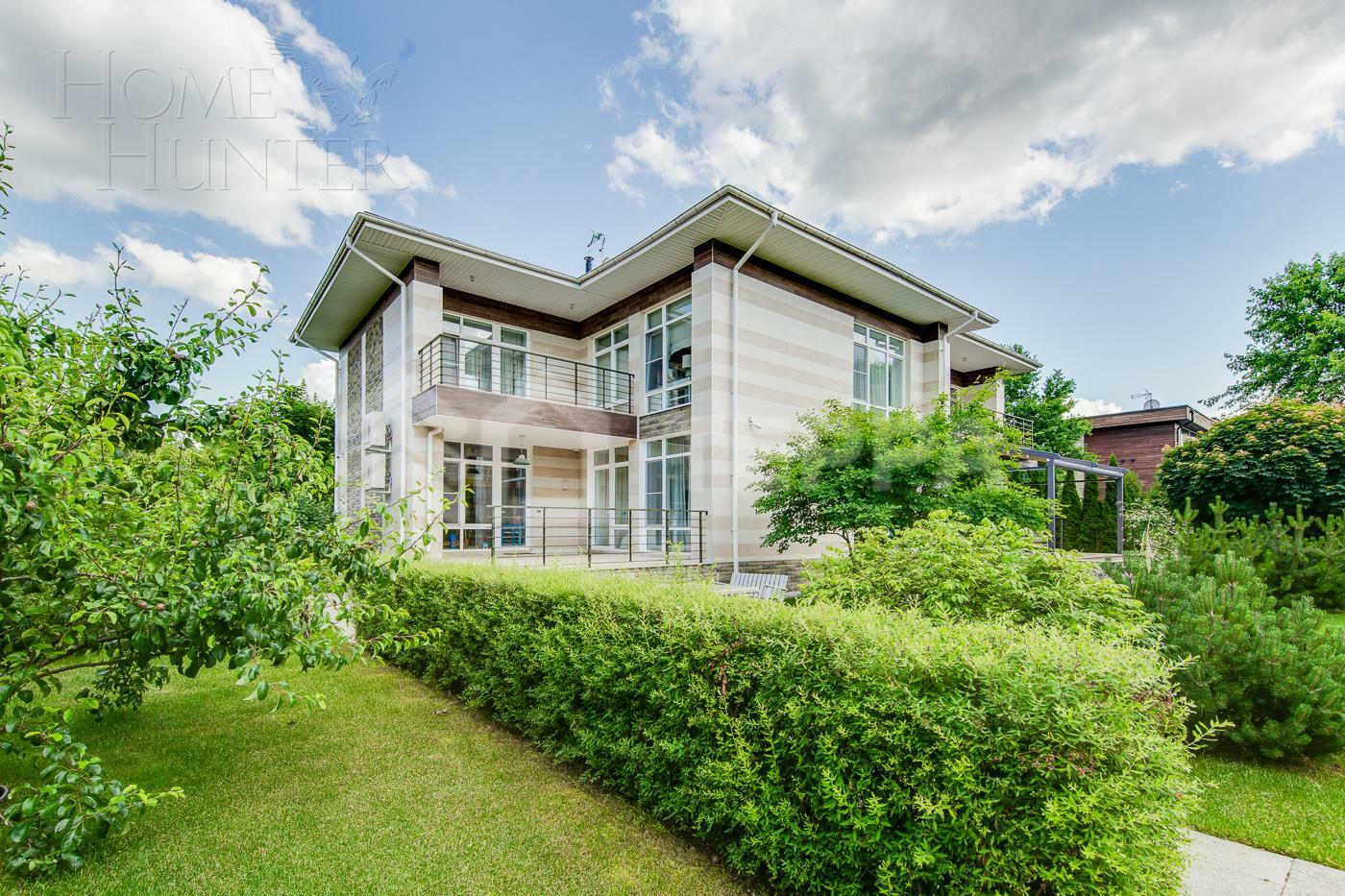 2-этажный коттедж 700 м² с отделкой