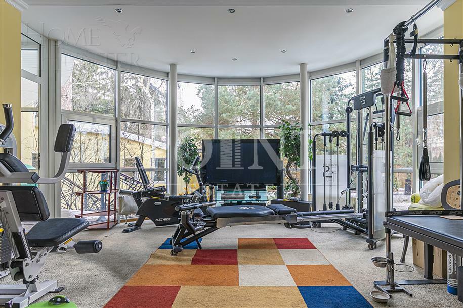 КОТТЕДЖ 1 400 м² с отделкой