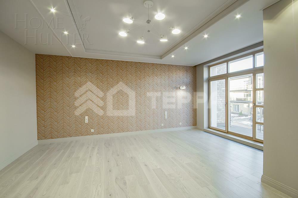 3-этажный таунхаус 291 м² с отделкой