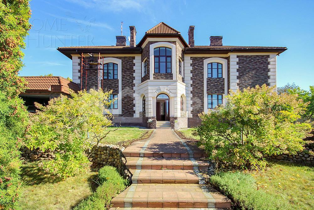 2-этажный коттедж 760 м² с отделкой