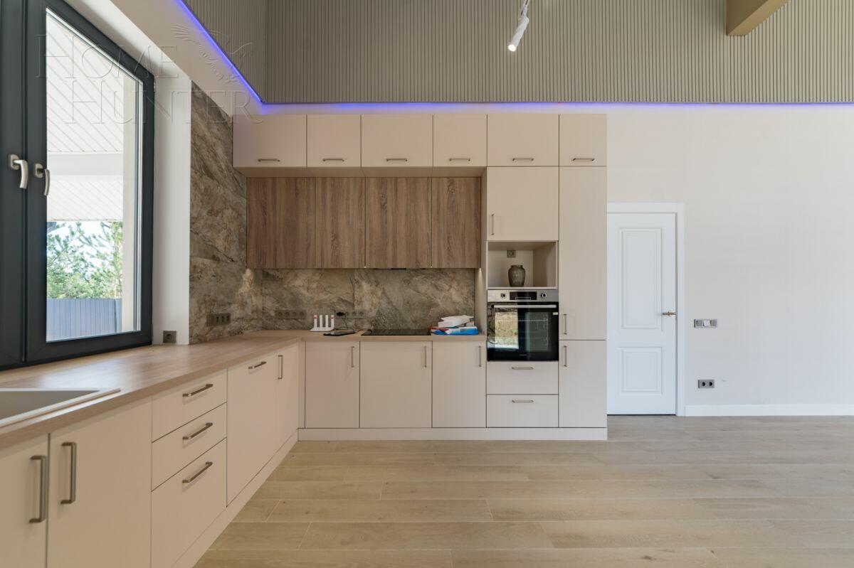 1-этажный коттедж 170 м² с отделкой