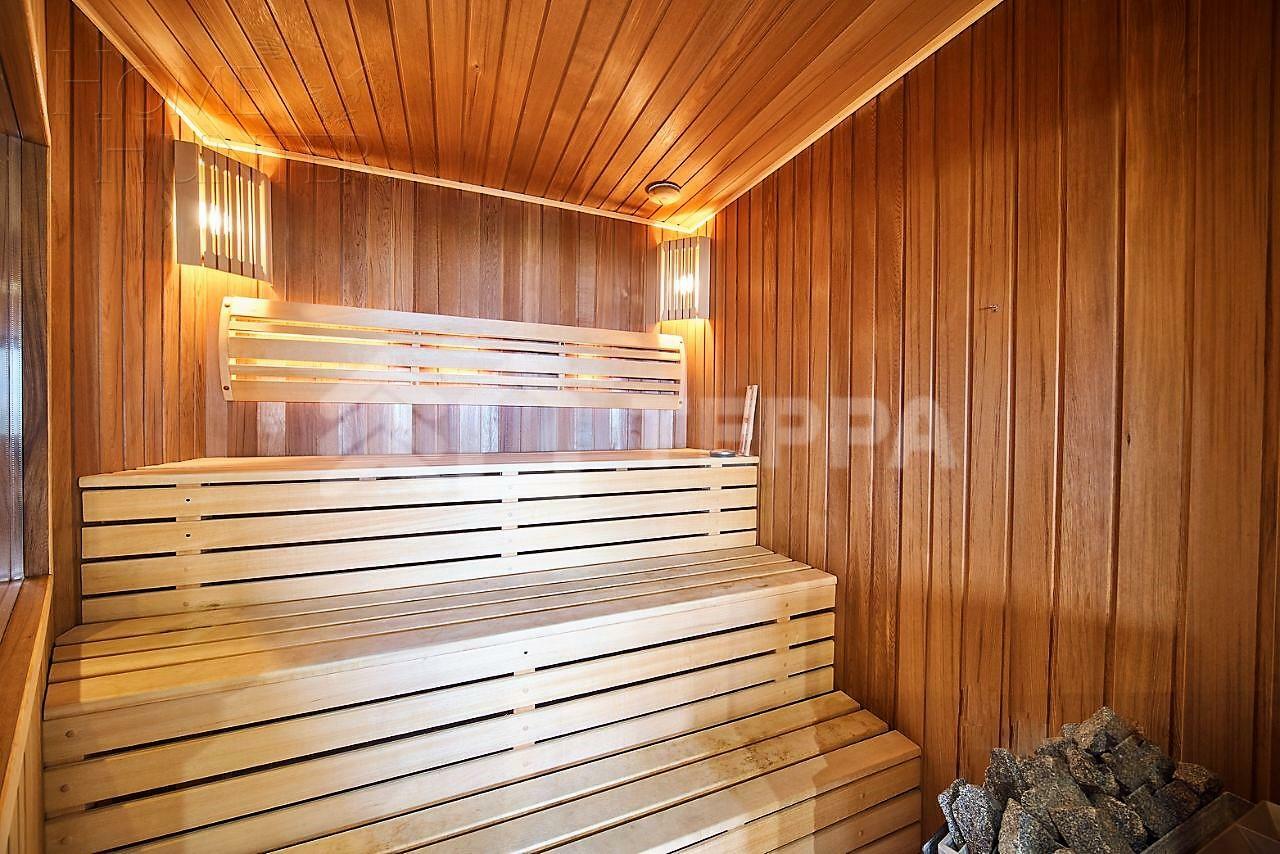 2-УРОВНЕВЫЙ ПЕНТХАУС С ОТДЕЛКОЙ 200 М² НА 25 ЭТАЖЕ