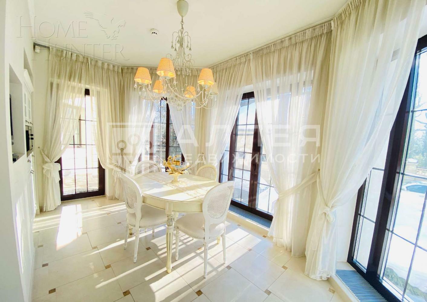 3-этажный коттедж 370 м² с отделкой