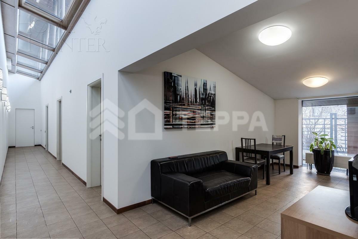 2-этажный коттедж 1 360 м² с отделкой