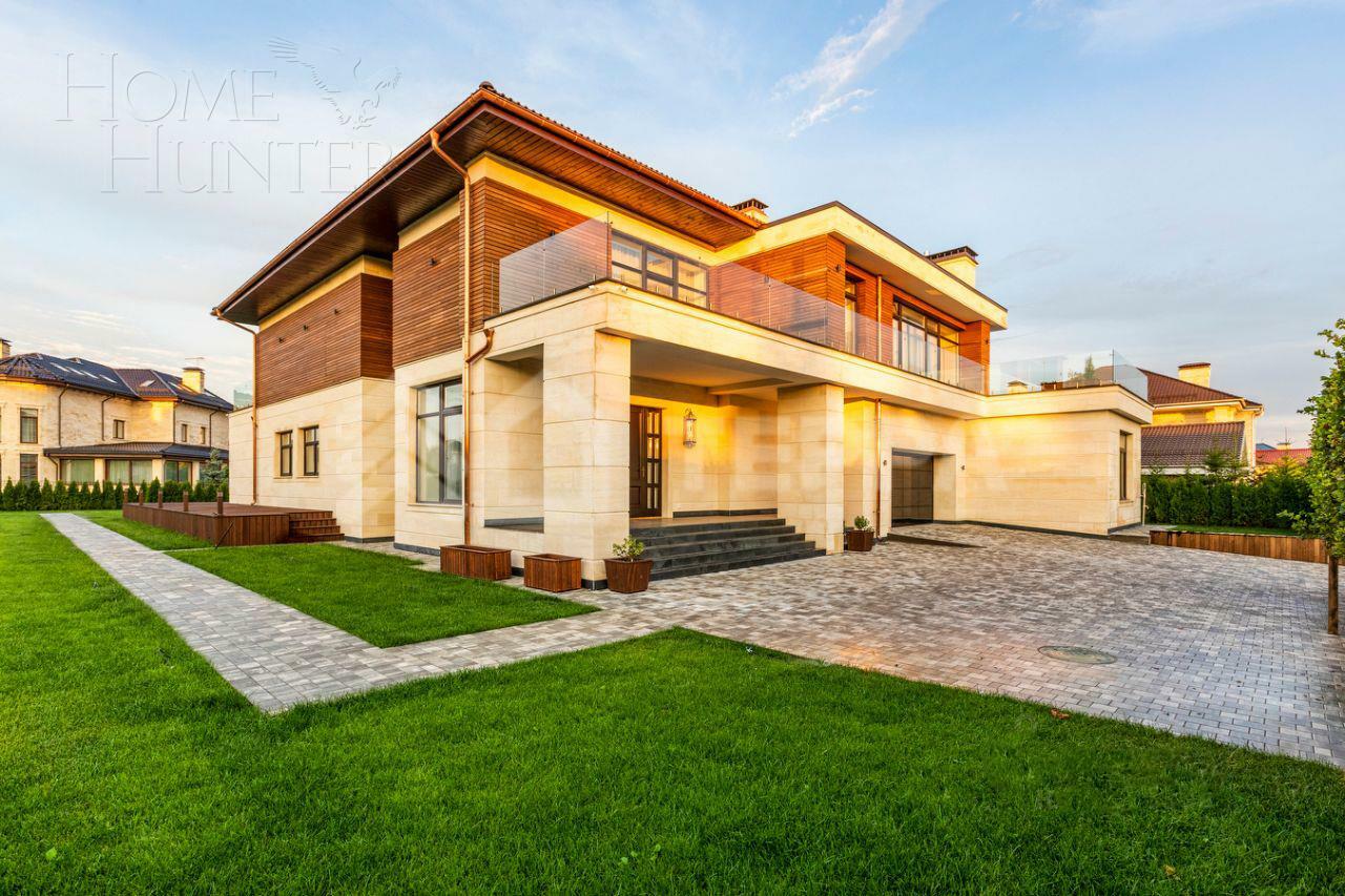 2-этажный коттедж 961 м² с отделкой