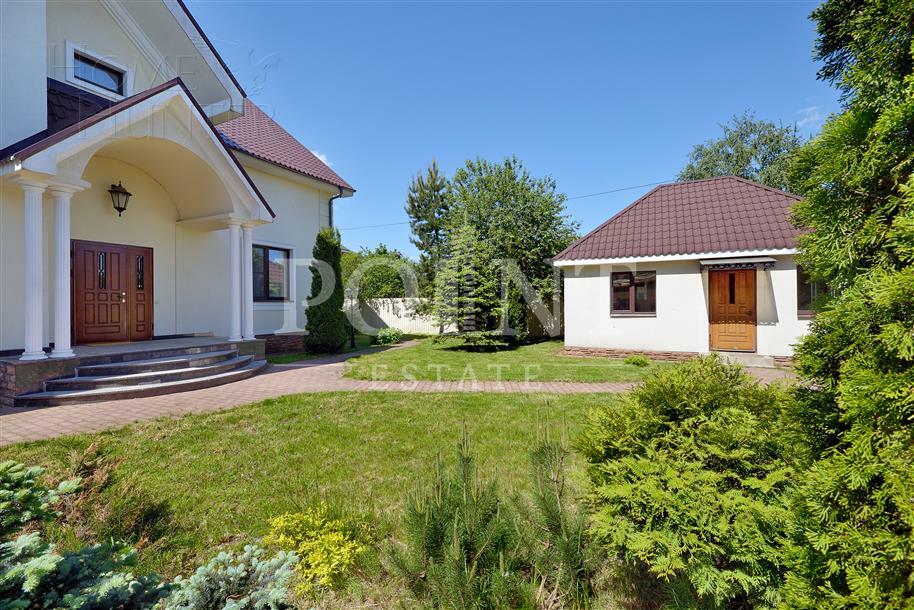 2-этажный коттедж 350 м² с отделкой