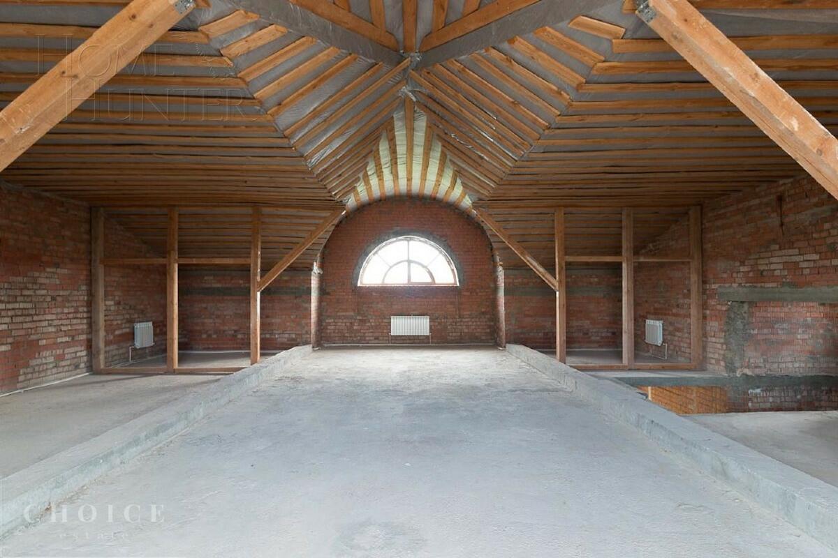 2-этажный коттедж 600 м² без отделки