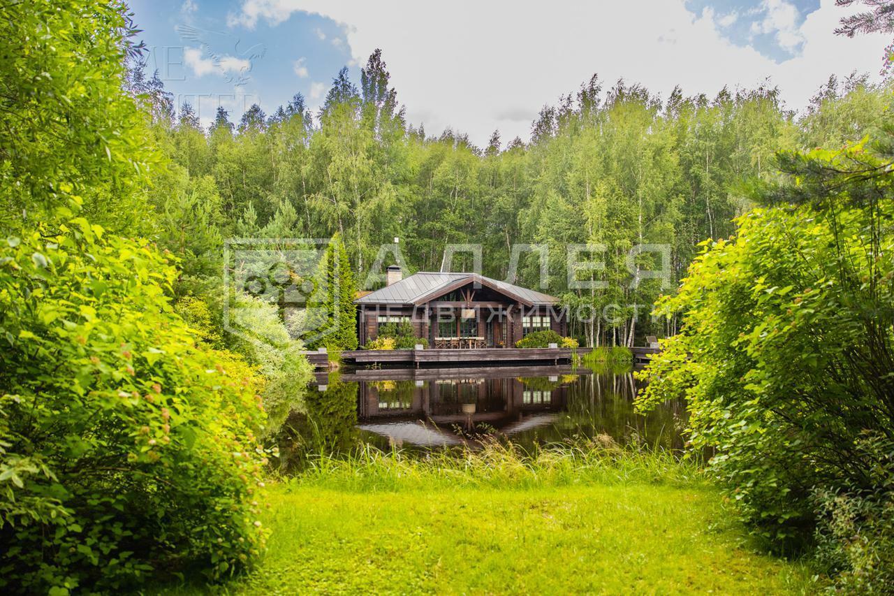 2-этажный коттедж 1 000 м² с отделкой