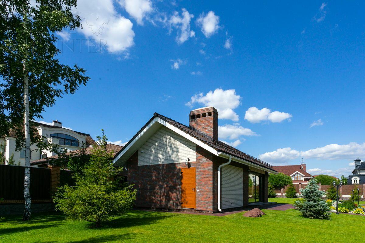 2-этажный коттедж 900 м² с отделкой