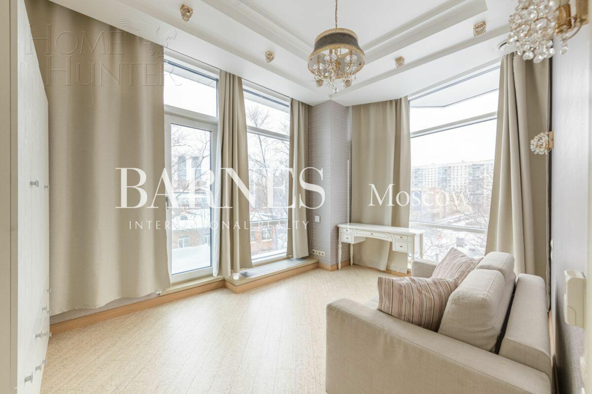 4-КОМН. КВАРТИРА С ОТДЕЛКОЙ 109 М² НА 3 ЭТАЖЕ