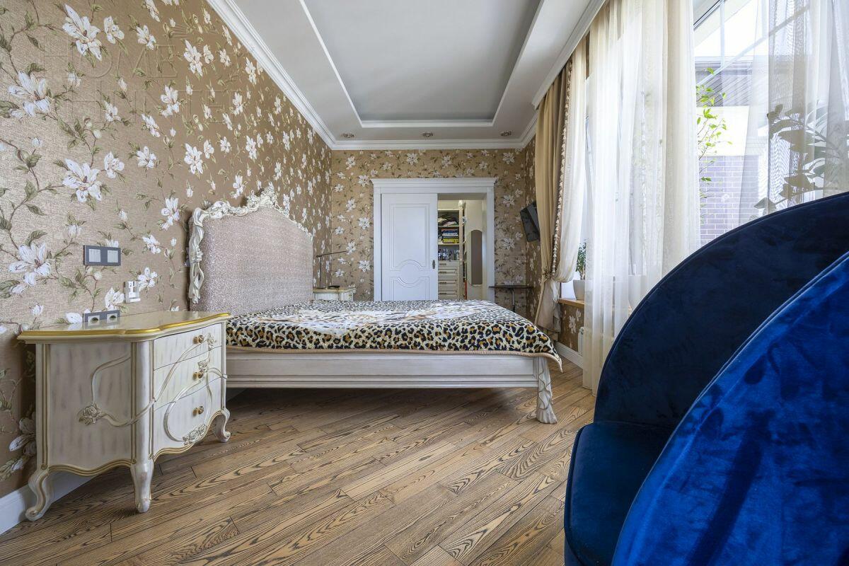 2-этажный коттедж 270 м² с отделкой