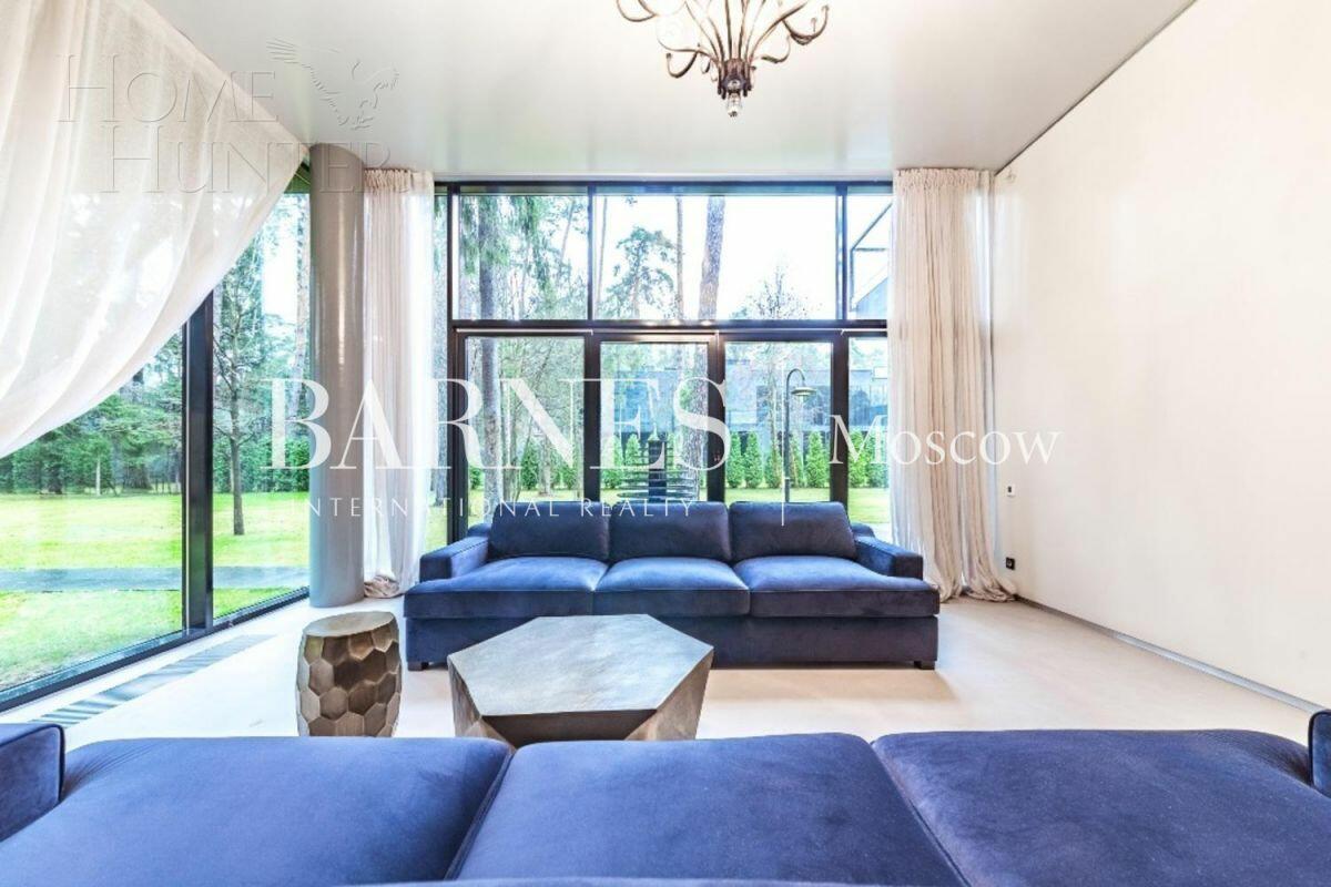 2-этажный коттедж 680 м² с отделкой