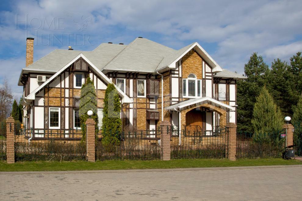 2-этажный коттедж 400 м² без отделки