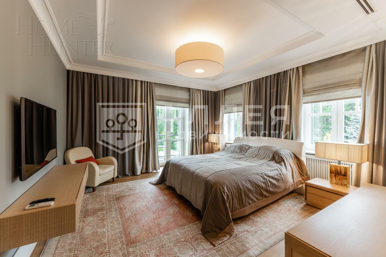 2-этажный коттедж 1 000 м² с отделкой