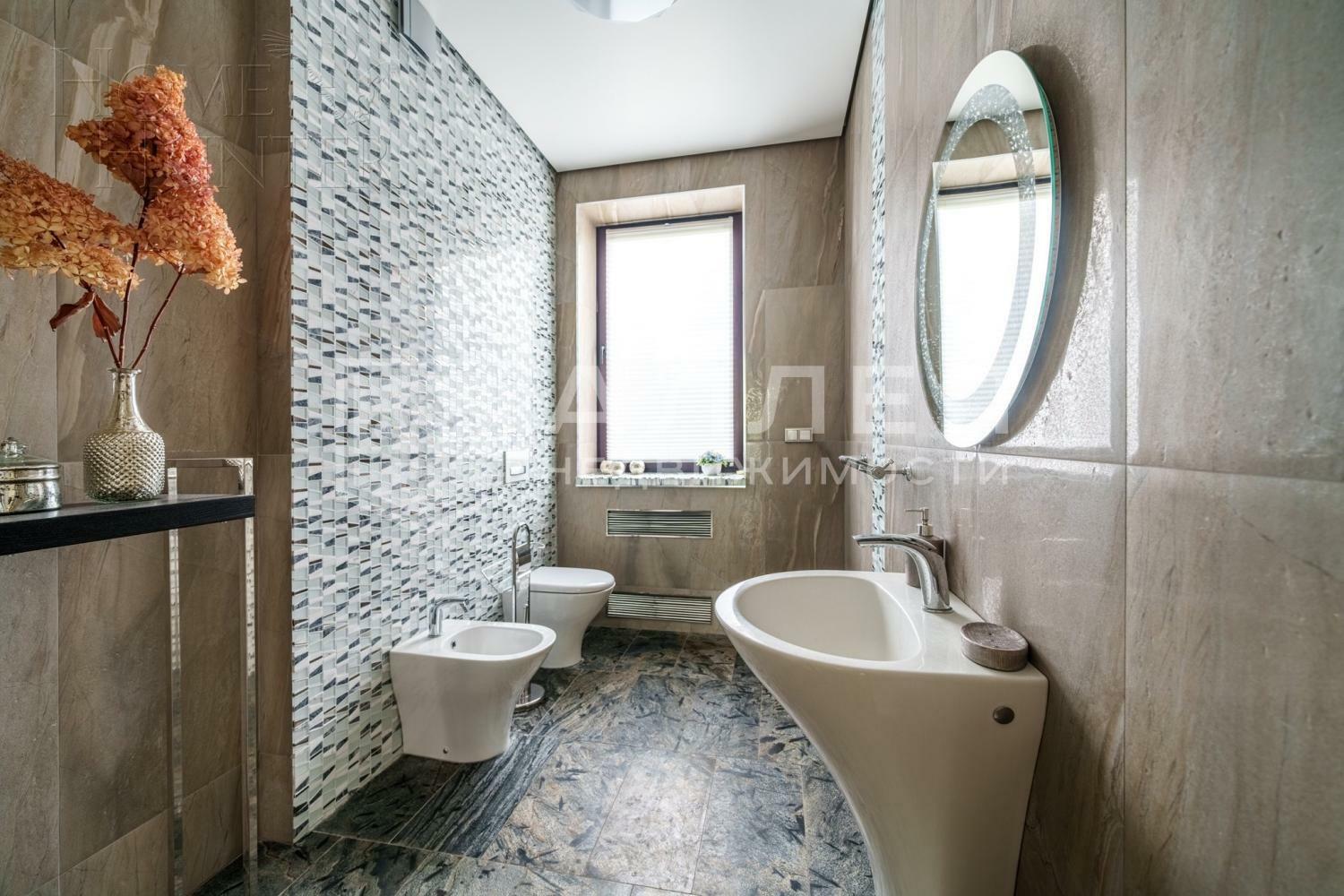 2-этажный коттедж 355 м² с отделкой