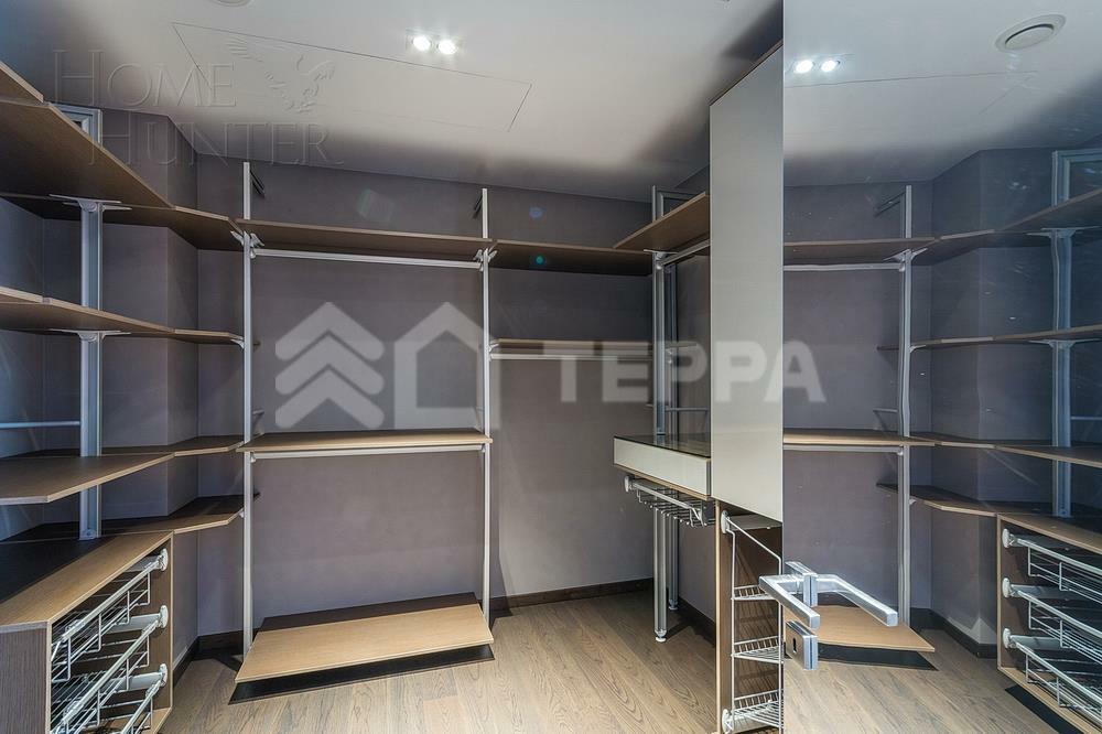 2-этажный коттедж 1 100 м² с отделкой