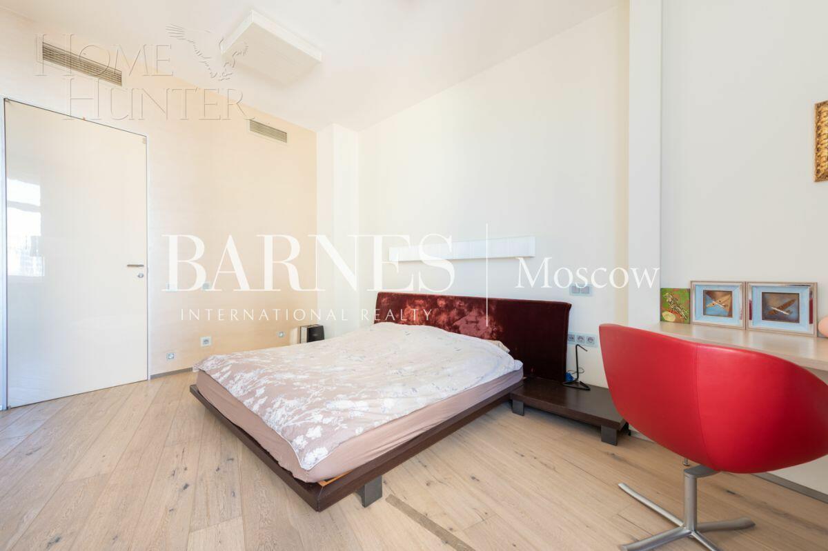 3-КОМН. КВАРТИРА С ОТДЕЛКОЙ 200.8 М² НА 5 ЭТАЖЕ