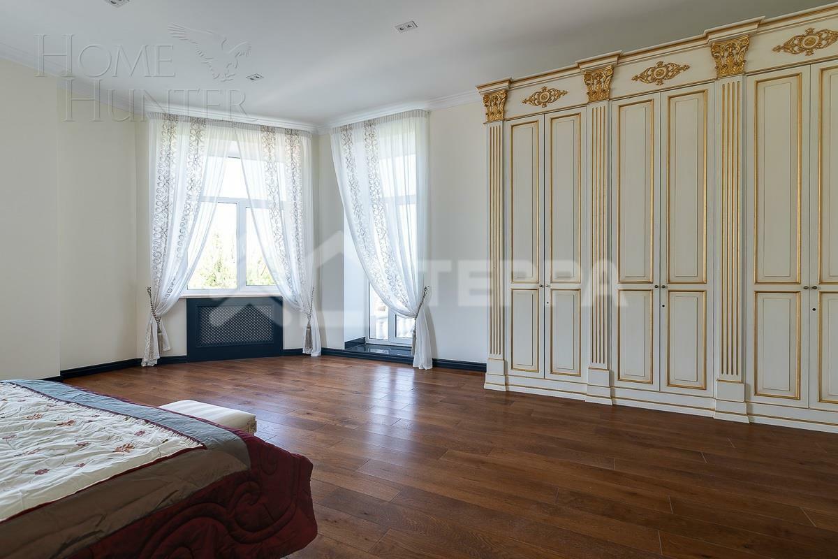 2-этажный коттедж 1 086 м² с отделкой