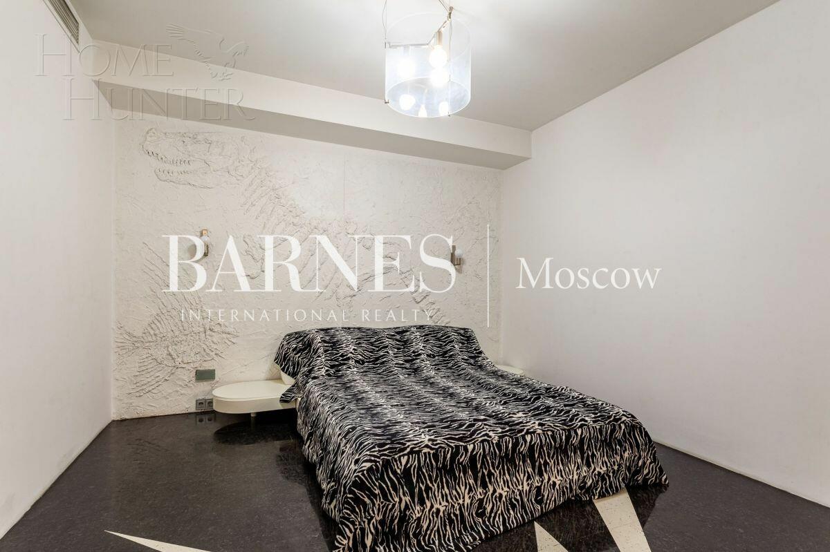 3-КОМН. КВАРТИРА С ОТДЕЛКОЙ 205 М² НА 10 ЭТАЖЕ