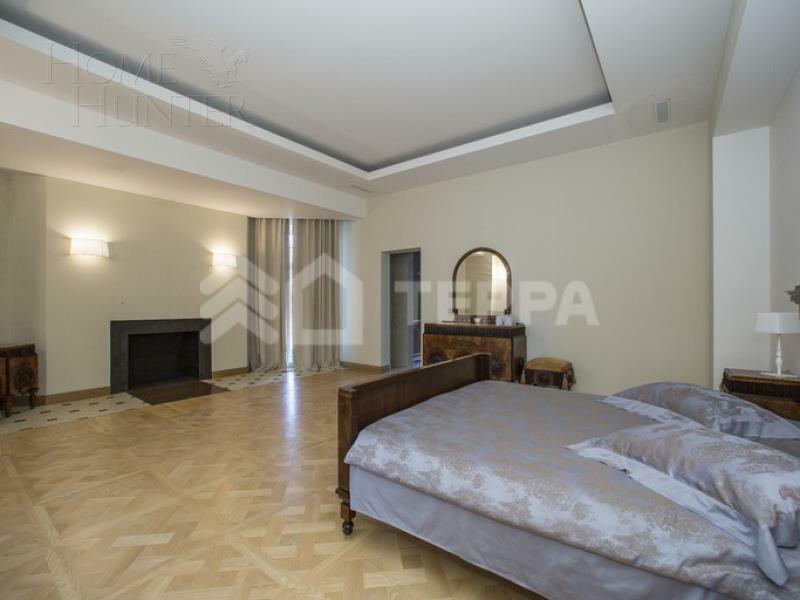 3-этажный коттедж 1 057 м² без отделки