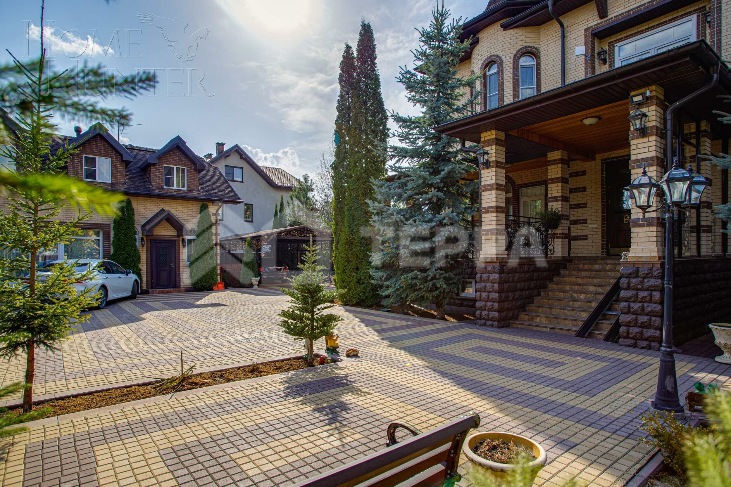 2-этажный коттедж 915 м² с отделкой