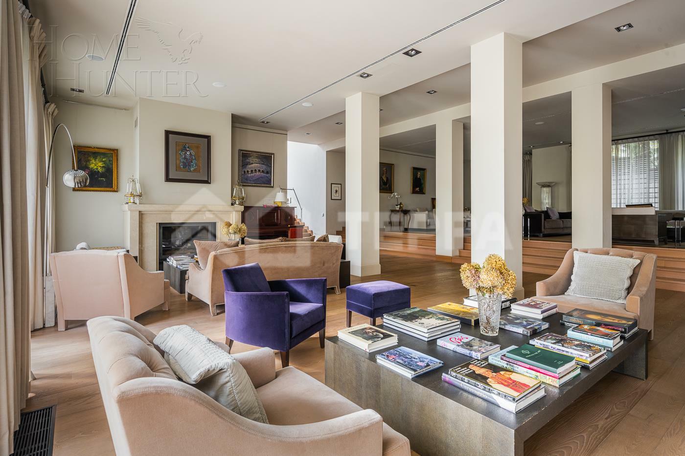 2-этажный коттедж 1 160 м² с отделкой