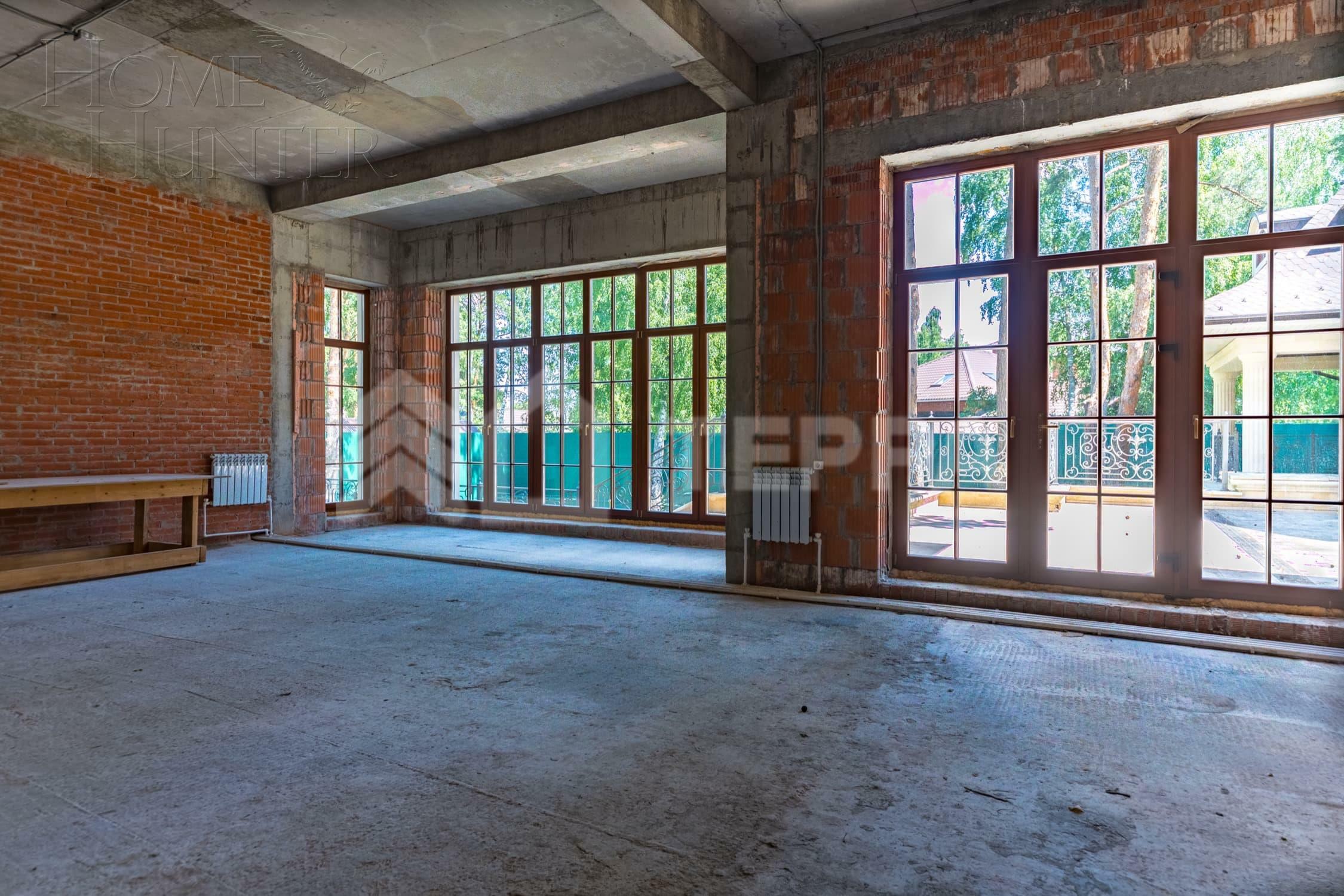 3-этажный коттедж 1 200 м² без отделки