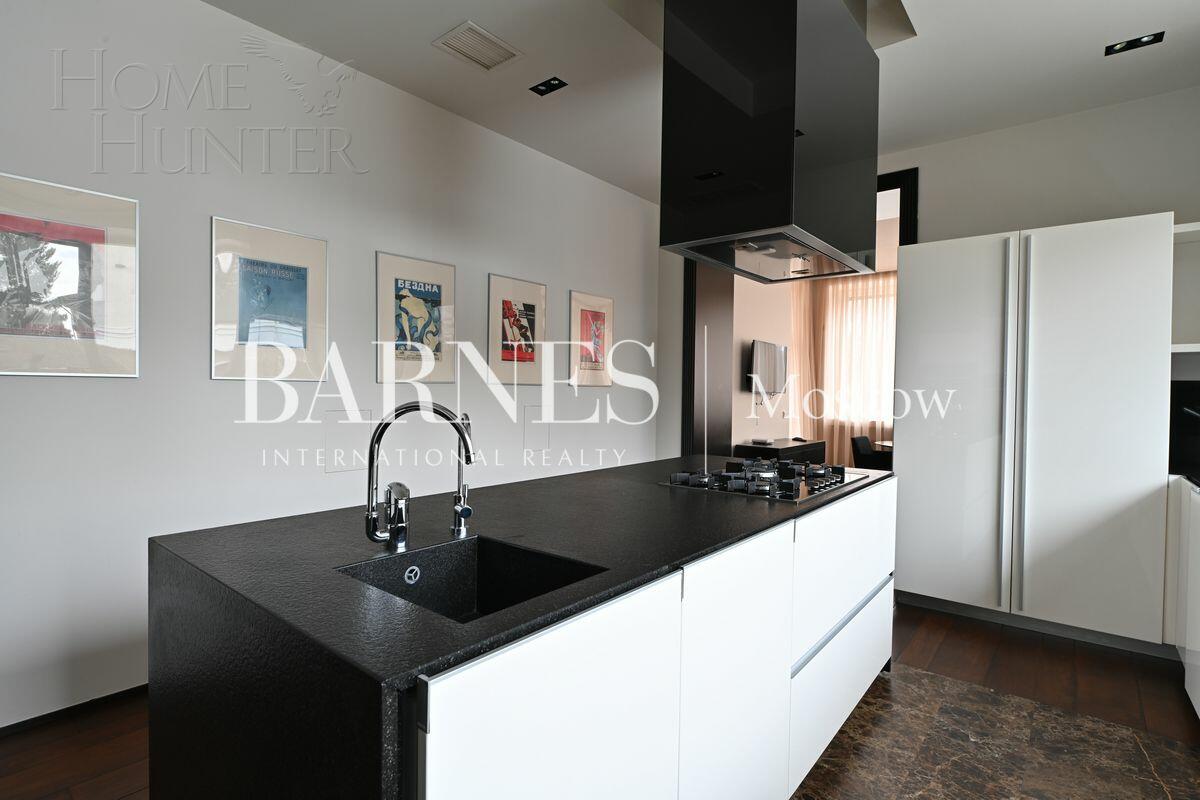 2-этажный коттедж 637 м² с отделкой