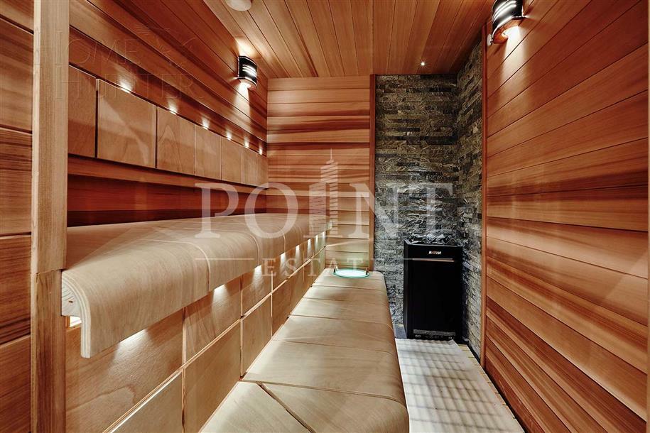 2-этажный коттедж 1 900 м² без отделки