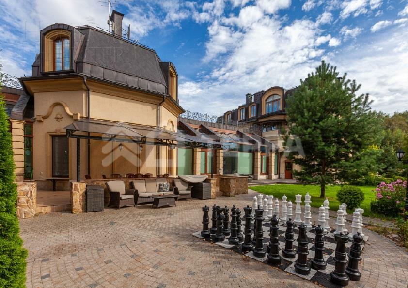 КОТТЕДЖ 900 м² с отделкой