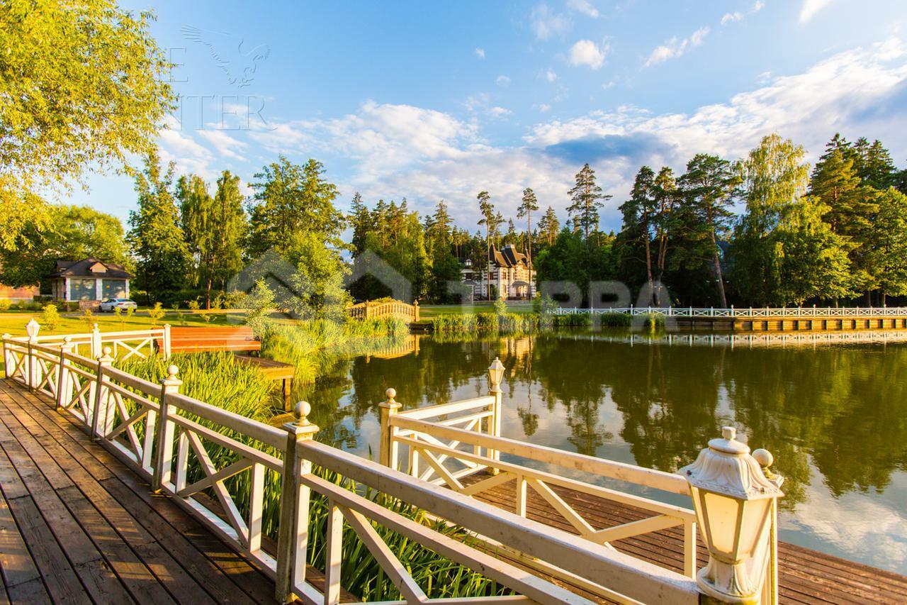 2-этажный коттедж 580 м² с отделкой